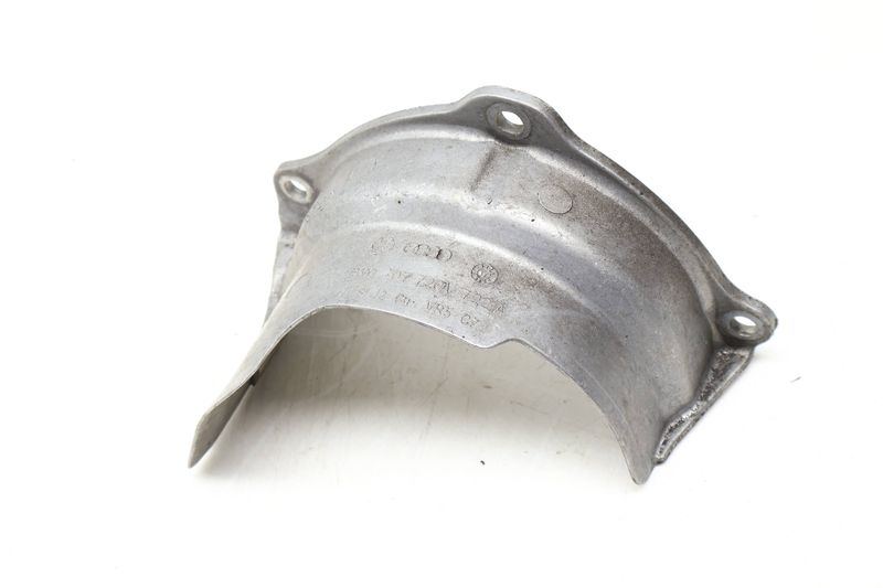 CV Axle Shaft Shield 8W0407720A — Used (SKU 649103)