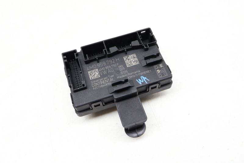 Door Control Module 4M0959792H — Used (SKU 648702)