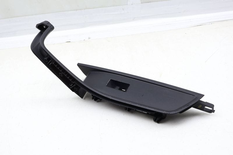Door Panel Grab Handle Cover / Trim 8W6867172A — Used (SKU 678946)