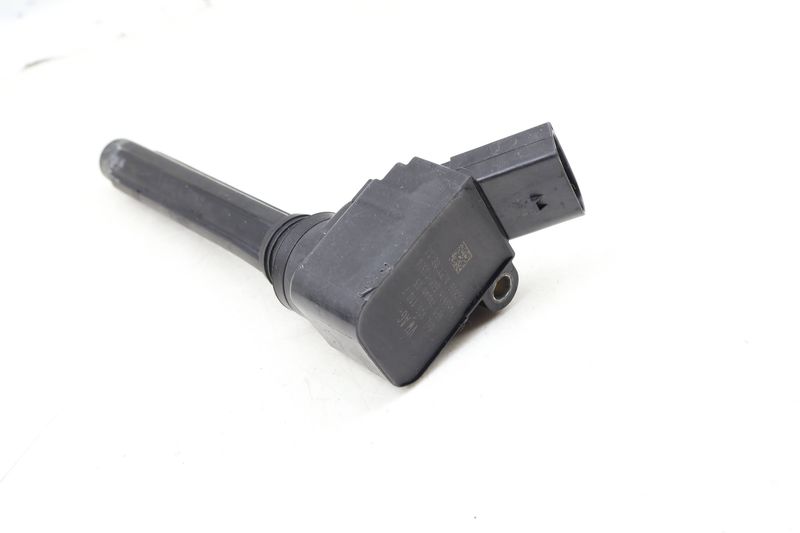 Ignition Coil / Pack 06L905110F — Used (SKU 648820)