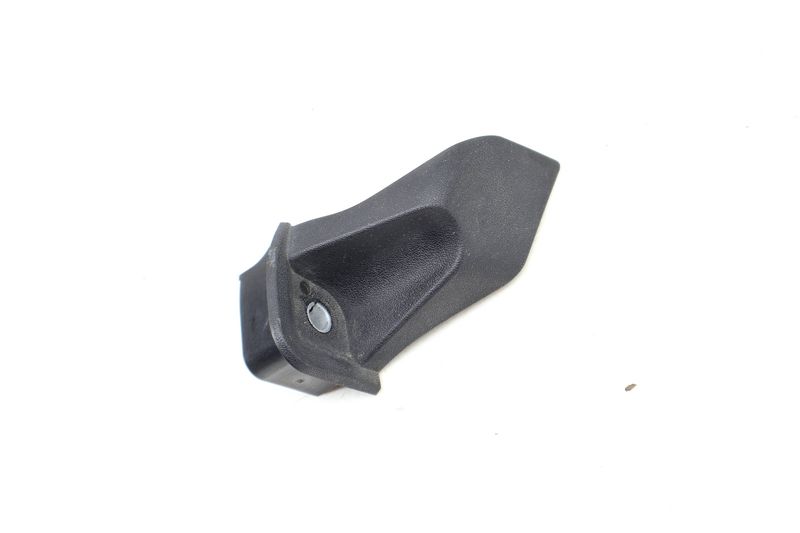 Fender Screw Cap / Cover 8W7821231 — Used (SKU 649189)