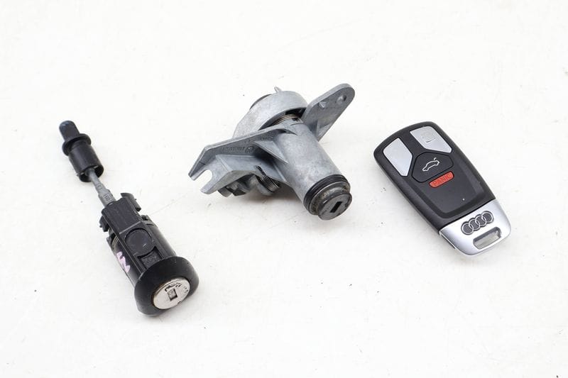 Lock Switch / Cylinder Set w/ Key 8W7898374B — Used (SKU 649143)