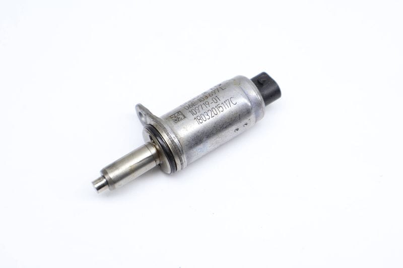N205 Cam Valve / Camshaft Adjustment Solenoid 06E103697L — Used (SKU 678858)
