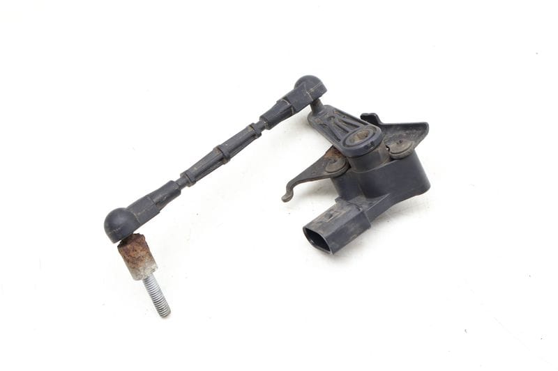 Headlight Leveling Sensor 8W0941309C — Used (SKU 649185)