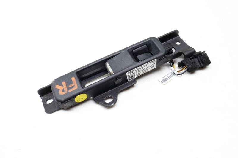 Convertible Top Roof Latch 8W7871444A — Used (SKU 678758)