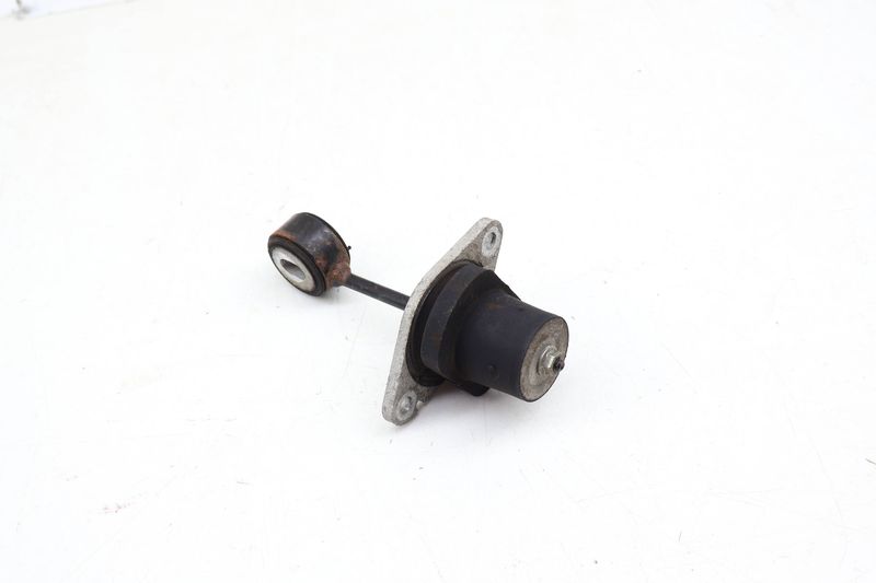 Engine Mount Support Bracket 4M0199870AM — Used (SKU 679035)