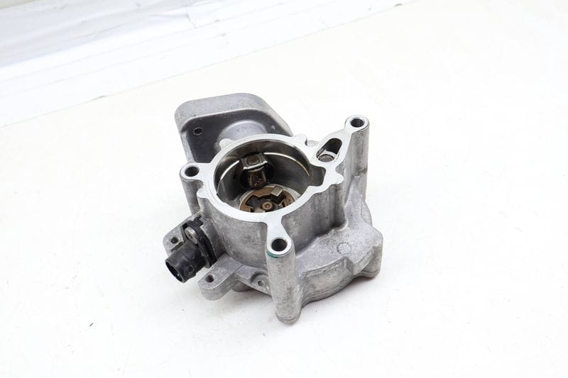 Vacuum Pump 06K145100AE — Used (SKU 679039)