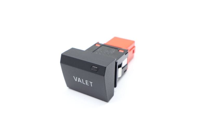 Valet Parking Switch / Button 8W0941503 — Used (SKU 648774)