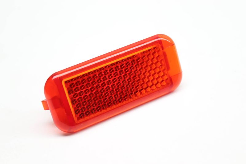Red Door Panel Light 8P0947412 — Used (SKU 547102)