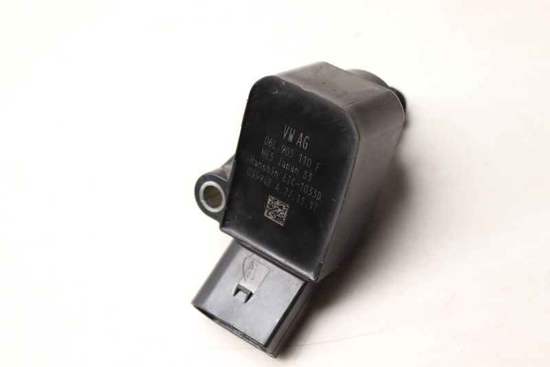 Ignition Coil / Pack 06L905110F — Used (SKU 547324)