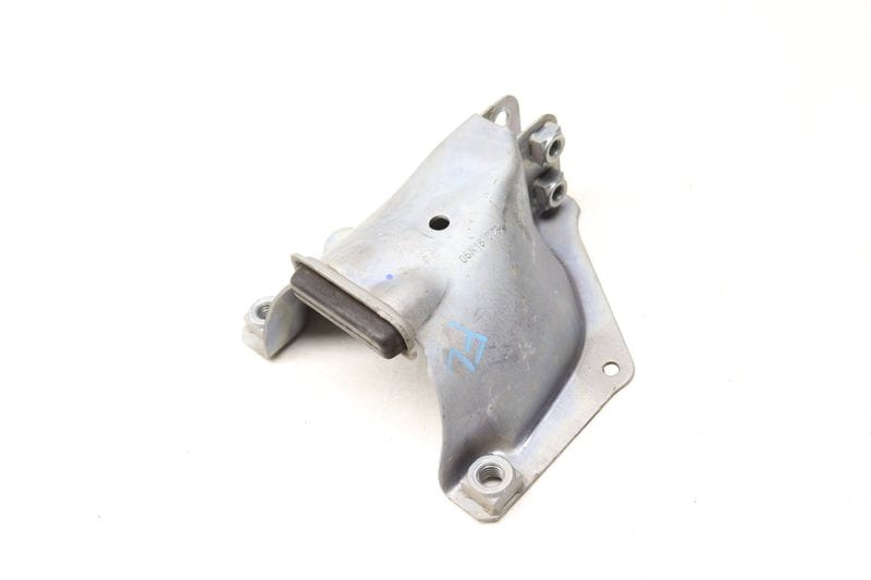Engine / Transmission Mount Plate 4G0399059 — Used (SKU 547375)