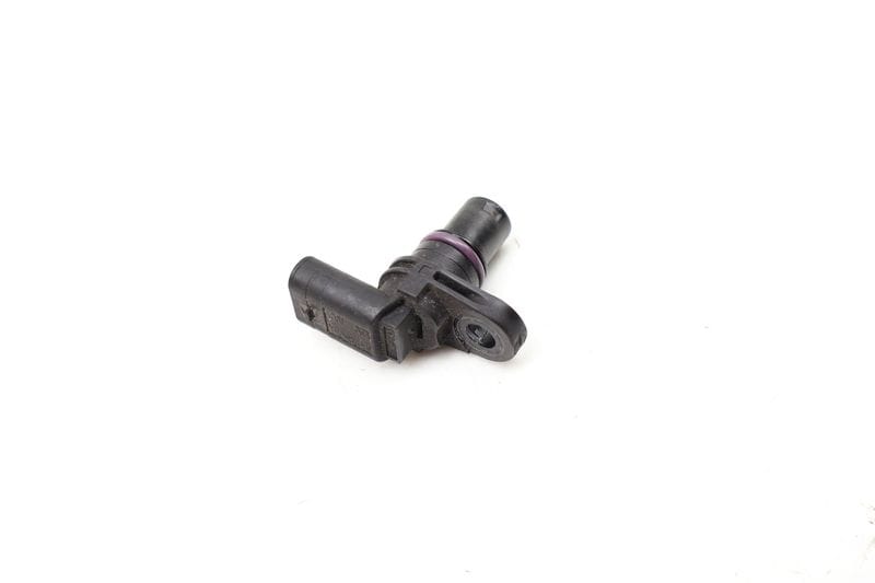 Cam / Camshaft Position Sensor 04C907601 — Used (SKU 718109)