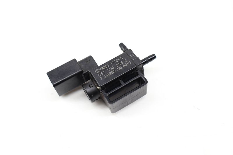 EGR Vacuum / Purge Solenoid Valve 037906283C — Used (SKU 718061)