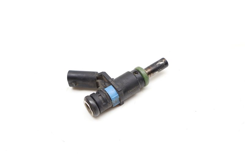 Fuel Injector 06E906031A — Used (SKU 718097)