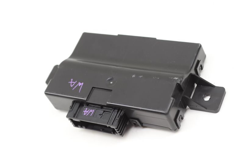 Gateway / Can-Bus Control Module 4G8907468K — Used (SKU 590279)