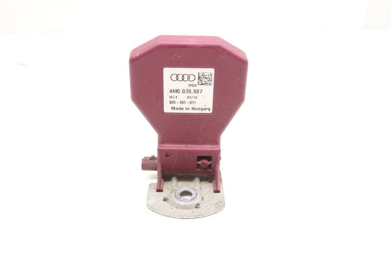 Phone Antenna 4M0035507 — Used (SKU 590337)