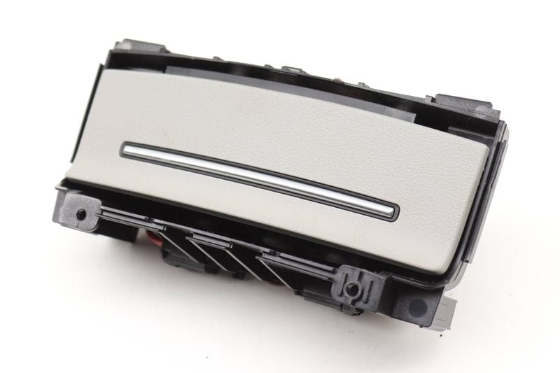 Console Power Outlet 4G0919565 — Used (SKU 594372)