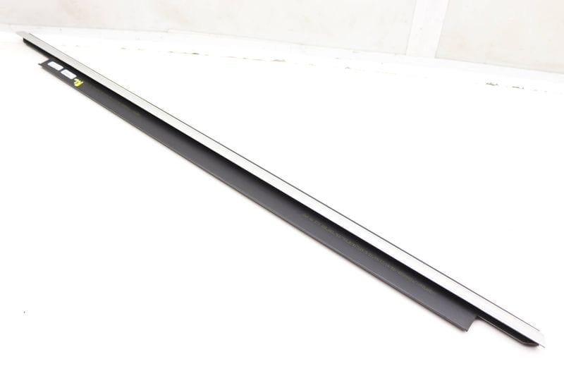 Exterior Door Window Slot Seal / Trim 4G8853763H — Used (SKU 594343)