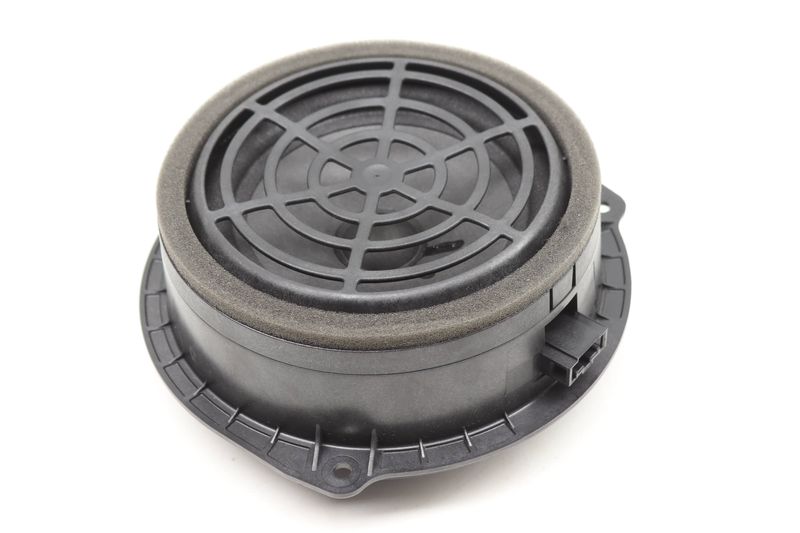 Mid-Range Door Speaker (BOSE) 4G0035411 — Used (SKU 590098)