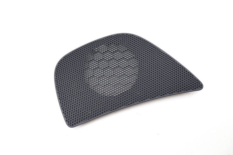 Dash Speaker Cover / Grille 4G8857228 — Used (SKU 718123)