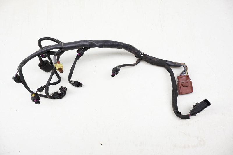 Engine / Fuel Injector Wiring Harness 06E971627AF — Used (SKU 718383)