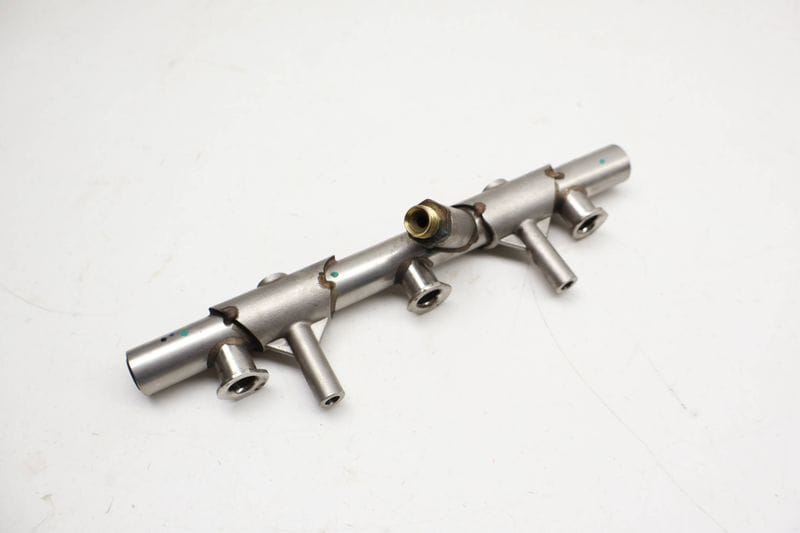 Fuel Rail 06E130090AL — Used (SKU 718407)