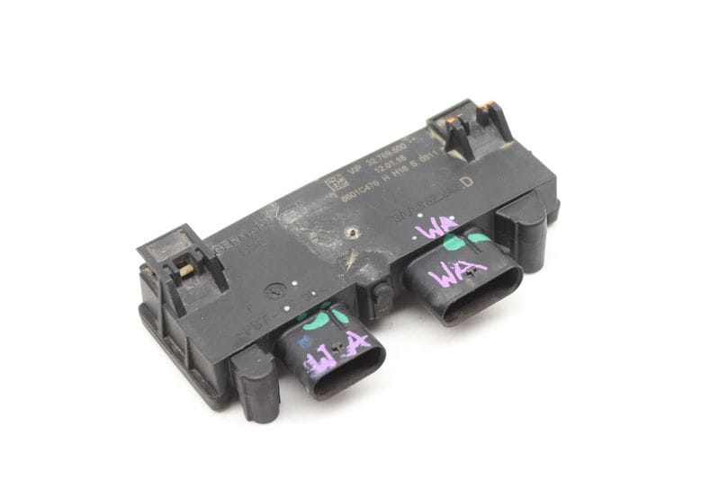 Trunk Control Module 3AA962243D — Used (SKU 590270)