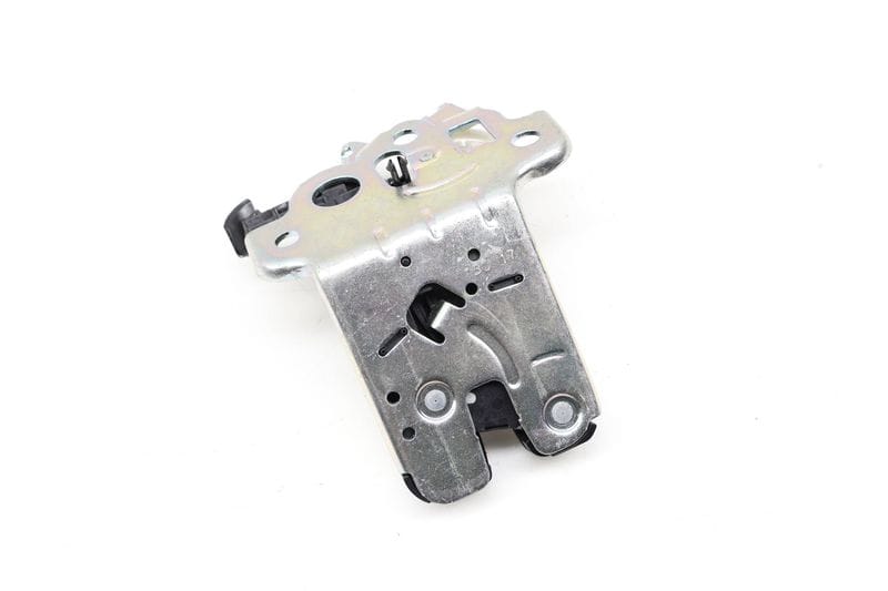 Trunk Latch / Lock 8R0827505A — Used (SKU 718085)