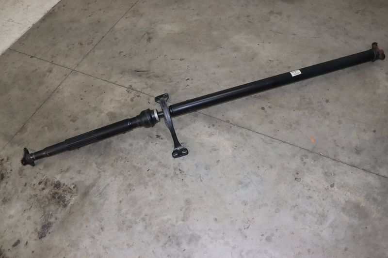 Driveshaft / Propeller Shaft 5N0521101N — Used (SKU 564976)