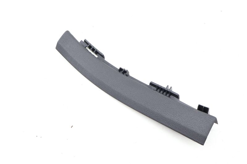 Center A Pillar Trim / Panel 8U0868203A — Used (SKU 665602)
