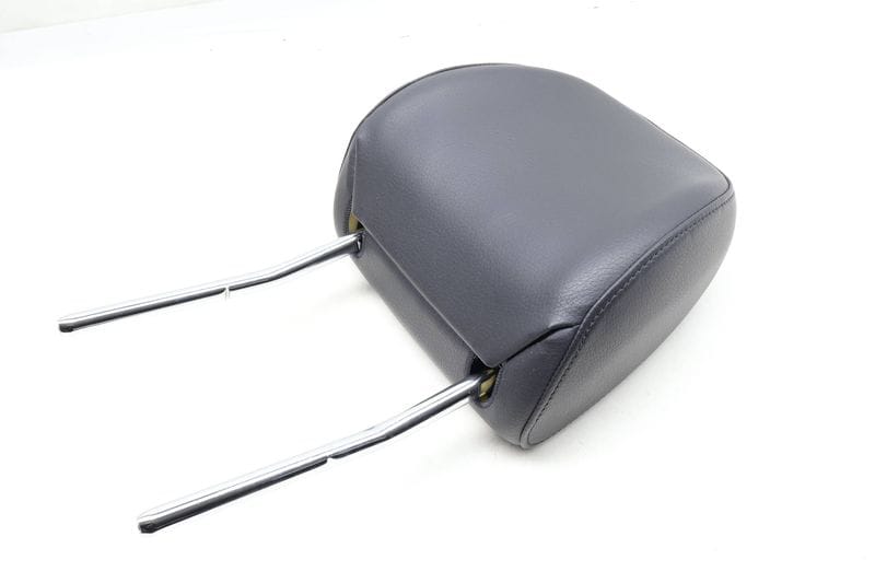 Headrest / Head Rest 8K0881901AT — Used (SKU 635575)