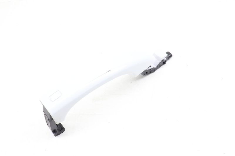 Exterior Door Handle 8T0837205A — Used (SKU 665610)