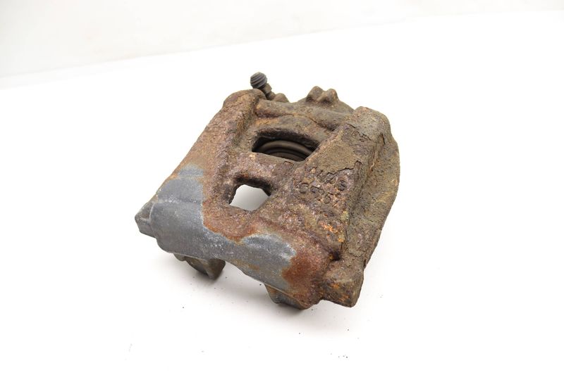 Brake Caliper 5N0615124 — Used (SKU 564831)
