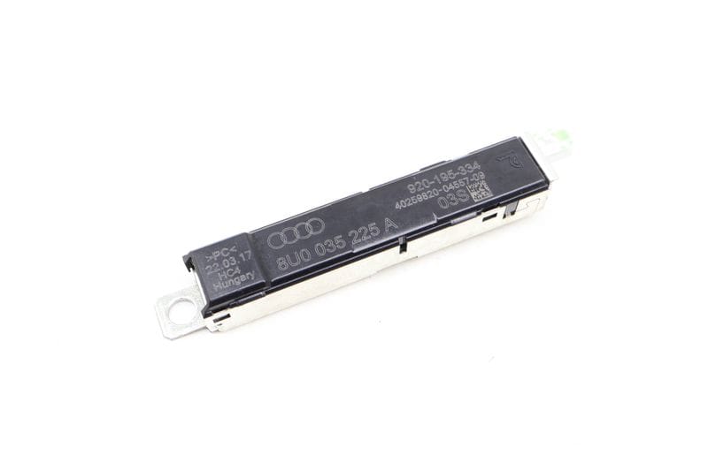 Upper Antenna Booster 8U0035225A — Used (SKU 635392)
