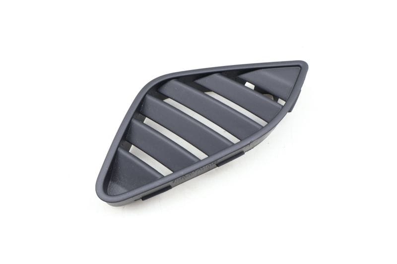 Upper Dash Air Vent 8U1819793 — Used (SKU 635338)