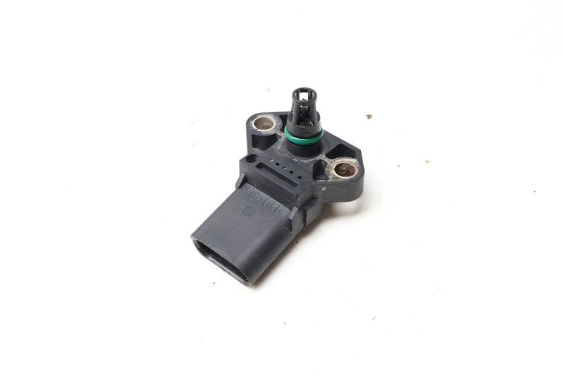MAP / Thrust / Boost Pressure Sensor 038906051D — Used (SKU 665792)