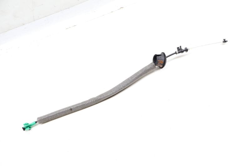 Door Handle Release / Bowden Cable 8U0839085 — Used (SKU 635743)