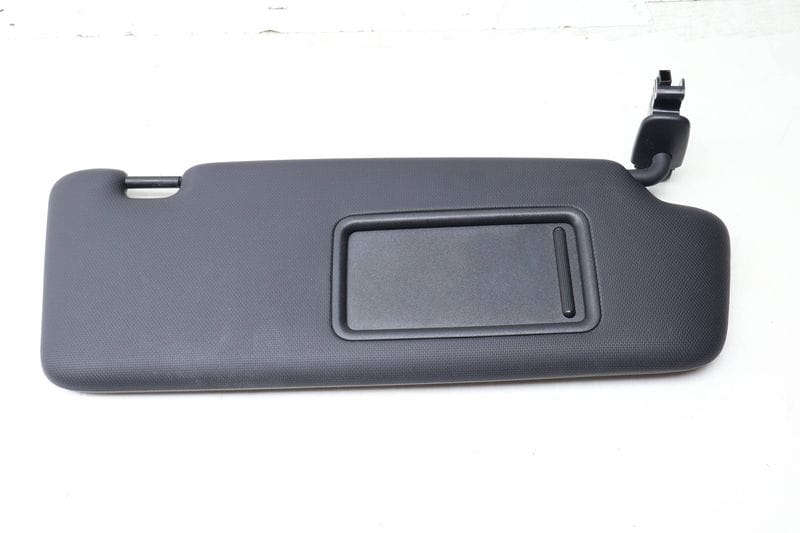 Sun Visor / Mirror 8U0857552AJ — Used (SKU 665534)