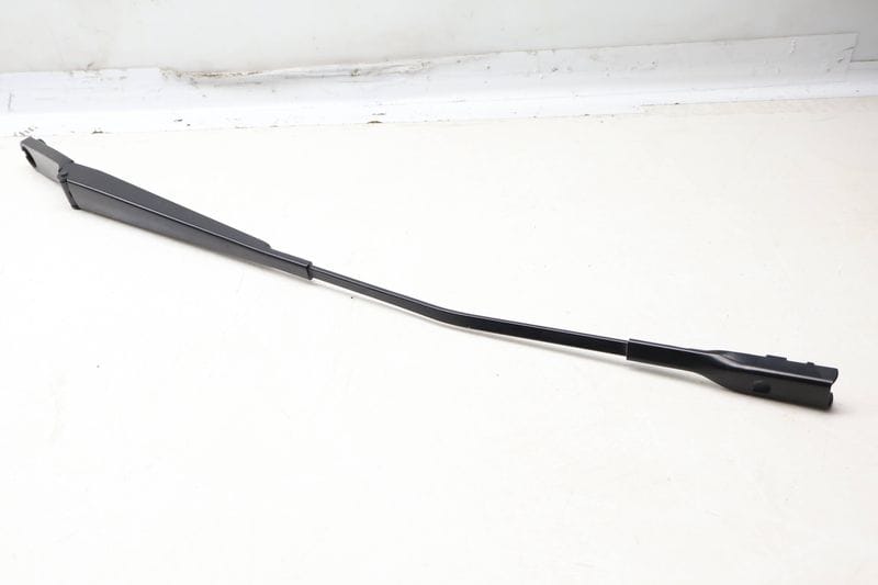 Windshield Wiper Arm 8U1955408A — Used (SKU 665731)