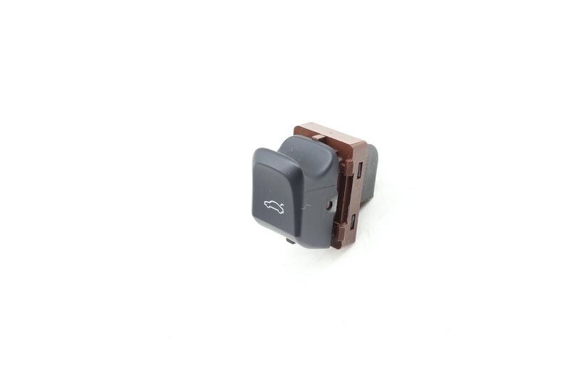 Trunk Release Switch / Button 4H0959831A — Used (SKU 665655)