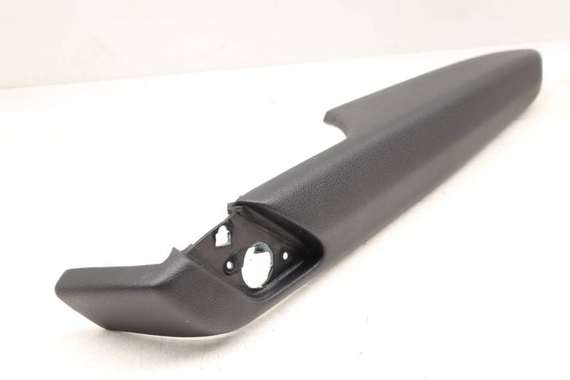 Door Panel Armrest / Arm Rest 80A867174 — Used (SKU 536760)