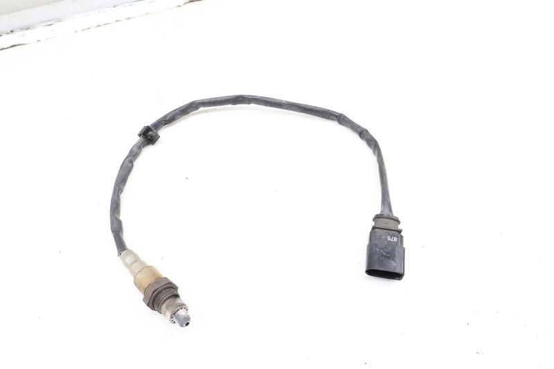 O2 / Oxygen Sensor (POST CAT) 80A906262 — Used (SKU 624398)