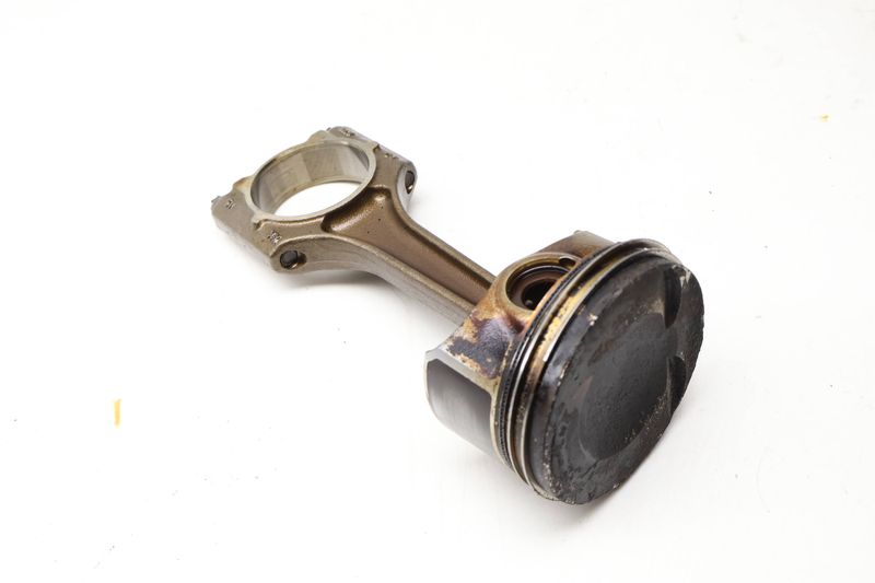 Piston w/ Connecting Rod 06L107065BR — Used (SKU 624405)