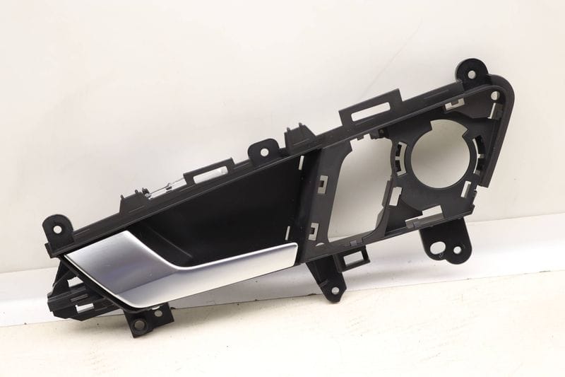 Interior Door Handle / Release 80A839019 — Used (SKU 536790)
