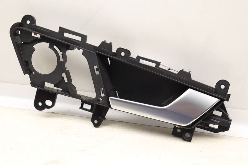 Interior Door Handle / Release 80A839020 — Used (SKU 536791)