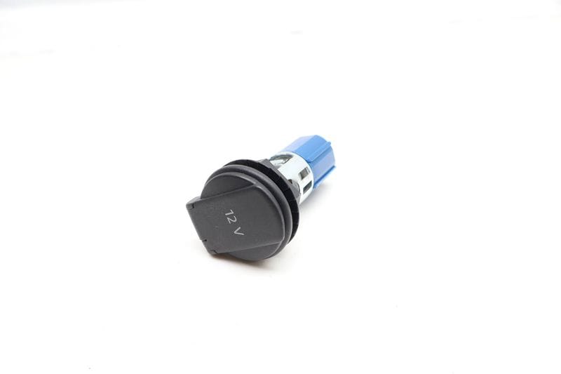 12V Power Outlet 4M0919309 — Used (SKU 724240)