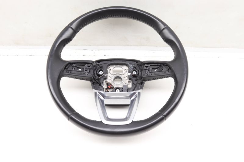 3-SPOKE Leather Steering Wheel (HEATED) 4M0419091N — Used (SKU 588616)