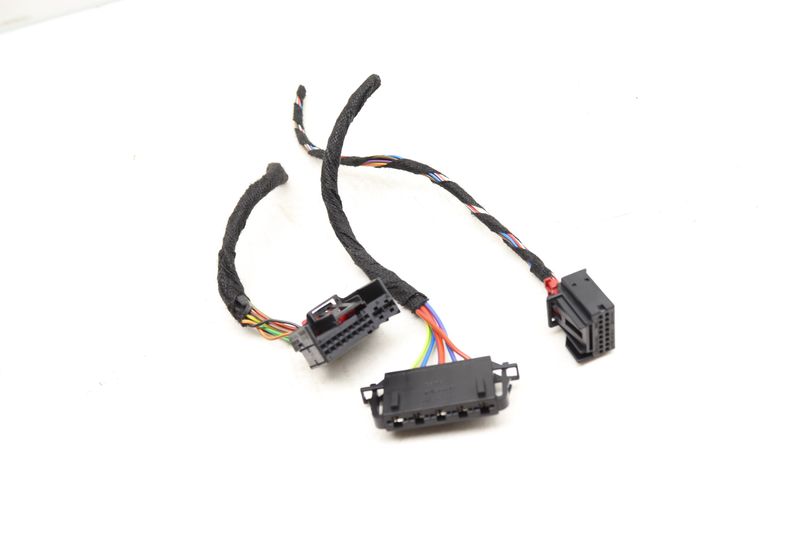 AC Climate Control / Temp Unit Wiring Connector / Pigtail — Used (SKU 505222)