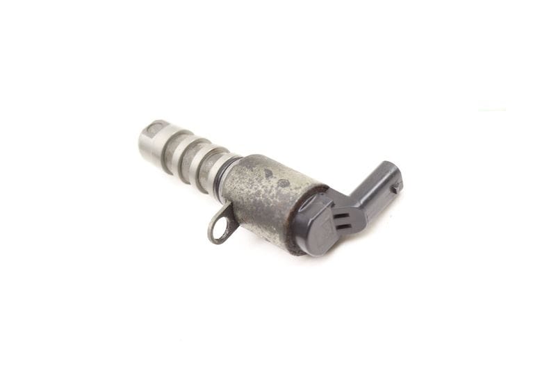 Cam / Camshaft Oil Control Valve (N205) 06E109257T — Used (SKU 602277)
