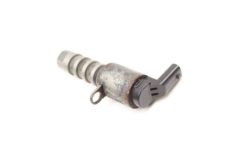 Cam / Camshaft Oil Control Valve (N205) 06E109257T — Used (SKU 602278)